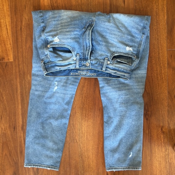 American Eagle Mom Jeans - Picture 5 of 5